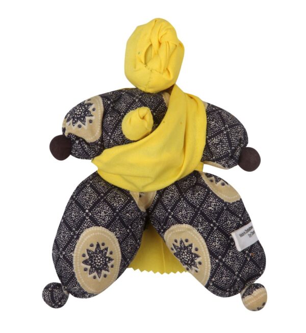 Batsiranai Mama Doll mit Baby im Tragetuch – Bild 3